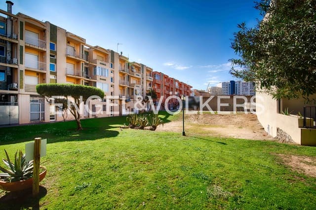 Rakentamaton maa myytävänä paikassa Empuriabrava, Castelló d'Empúries - 90 000 € (Ref: 9005629)