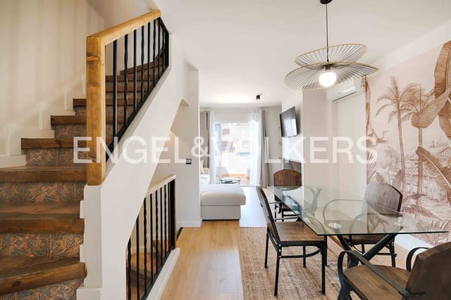3 slaapkamer Rijtjeshuis te koop in Empuriabrava, Castelló d'Empúries met garage - € 449.000 (Ref: 9005634)