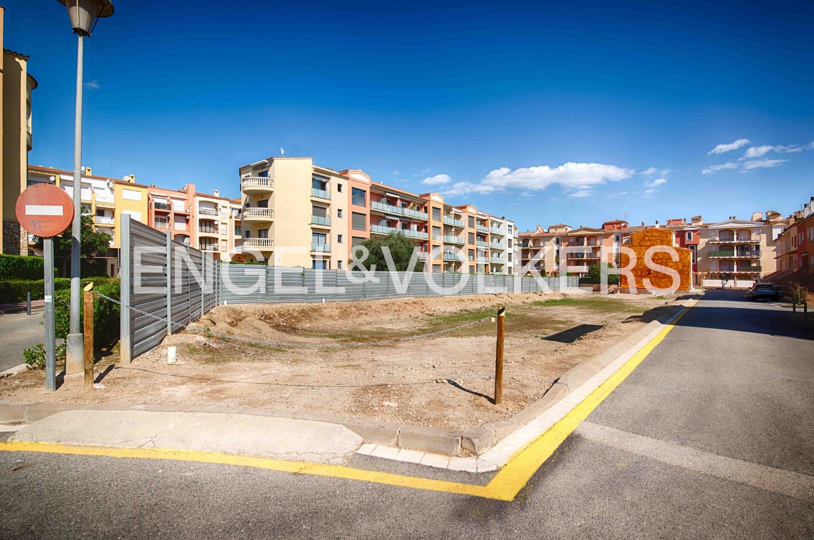 Mark till salu i Empuriabrava - 2 500 000 € (Ref: 9005635)