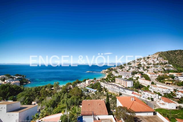 4 soverom Villa til salgs i Roses med svømmebasseng garasje - € 1 950 000 (Ref: 9005636)