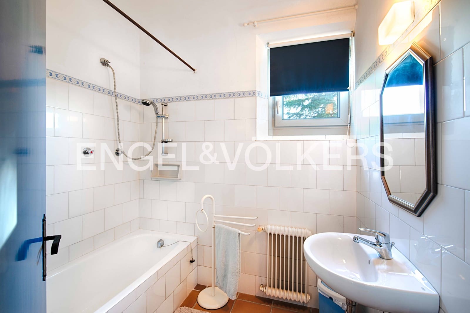 7 soveværelse Finca/Landehus til salg i Navata med swimmingpool garage - € 1.520.000 (Ref: 9005639)