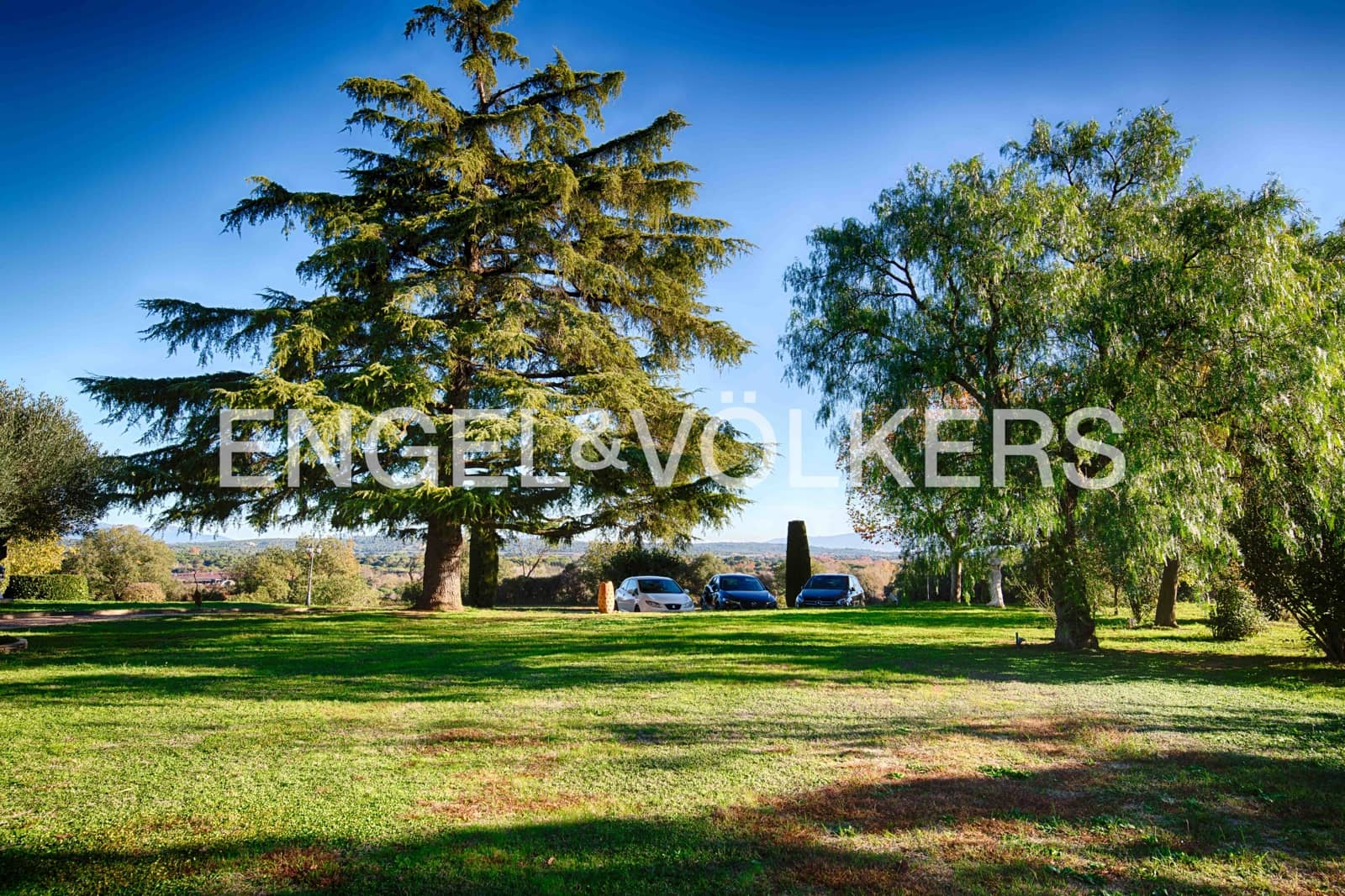 7 soveværelse Finca/Landehus til salg i Navata med swimmingpool garage - € 1.520.000 (Ref: 9005639)