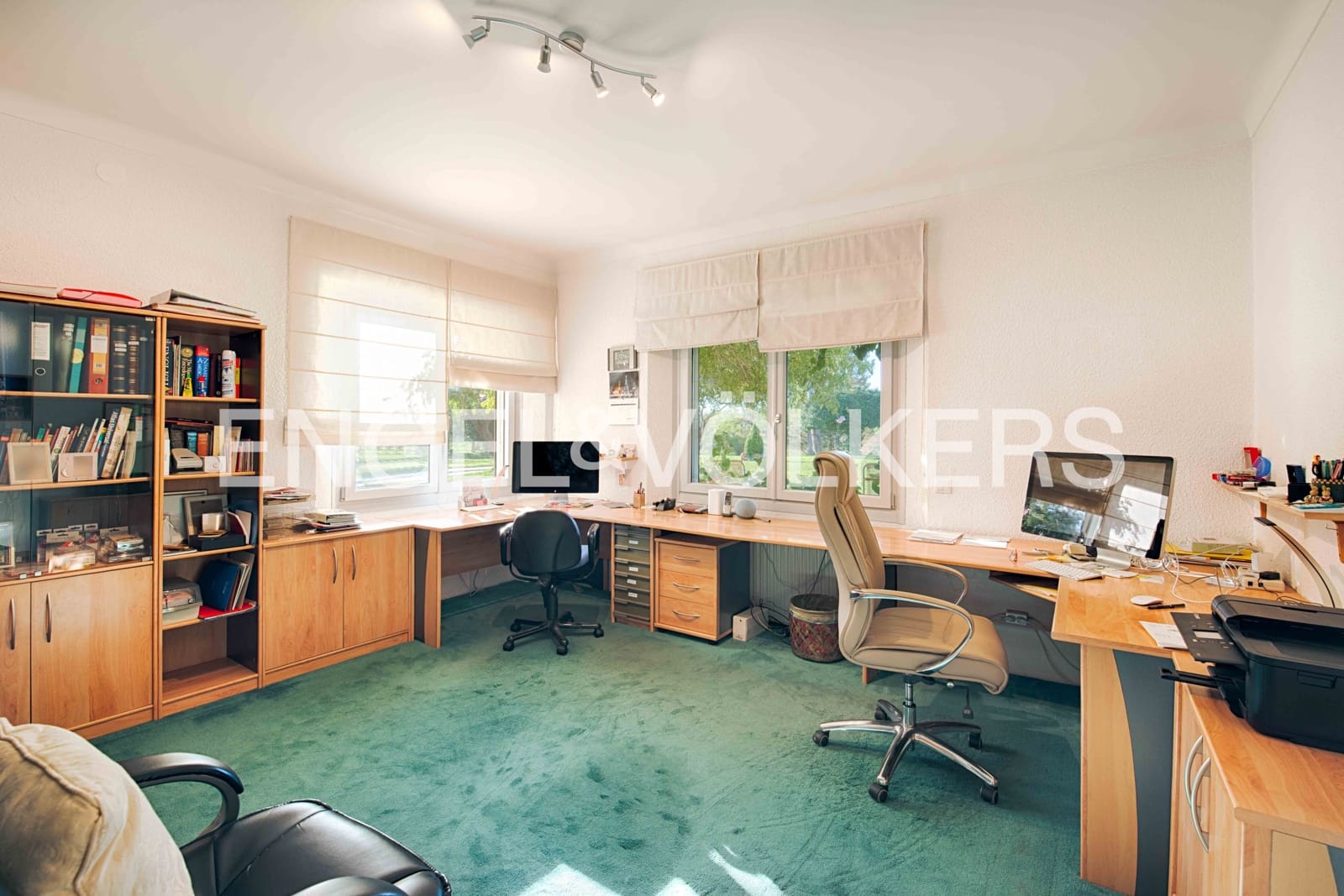 7 soveværelse Finca/Landehus til salg i Navata med swimmingpool garage - € 1.520.000 (Ref: 9005639)