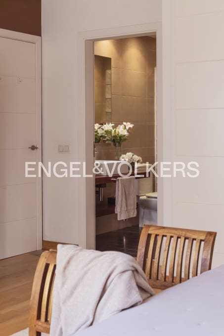 4 soveværelse Lejlighed til salg i Figueres med garage - € 450.000 (Ref: 9005640)