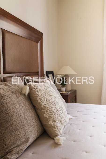 4 soveværelse Lejlighed til salg i Figueres med garage - € 450.000 (Ref: 9005640)