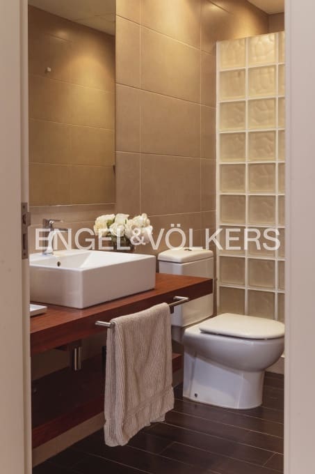 4 soveværelse Lejlighed til salg i Figueres med garage - € 450.000 (Ref: 9005640)