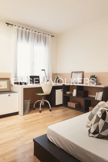 4 soveværelse Lejlighed til salg i Figueres med garage - € 450.000 (Ref: 9005640)