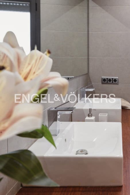 4 camera da letto Appartamento in vendita in Figueres con garage - 450.000 € (Rif: 9005640)