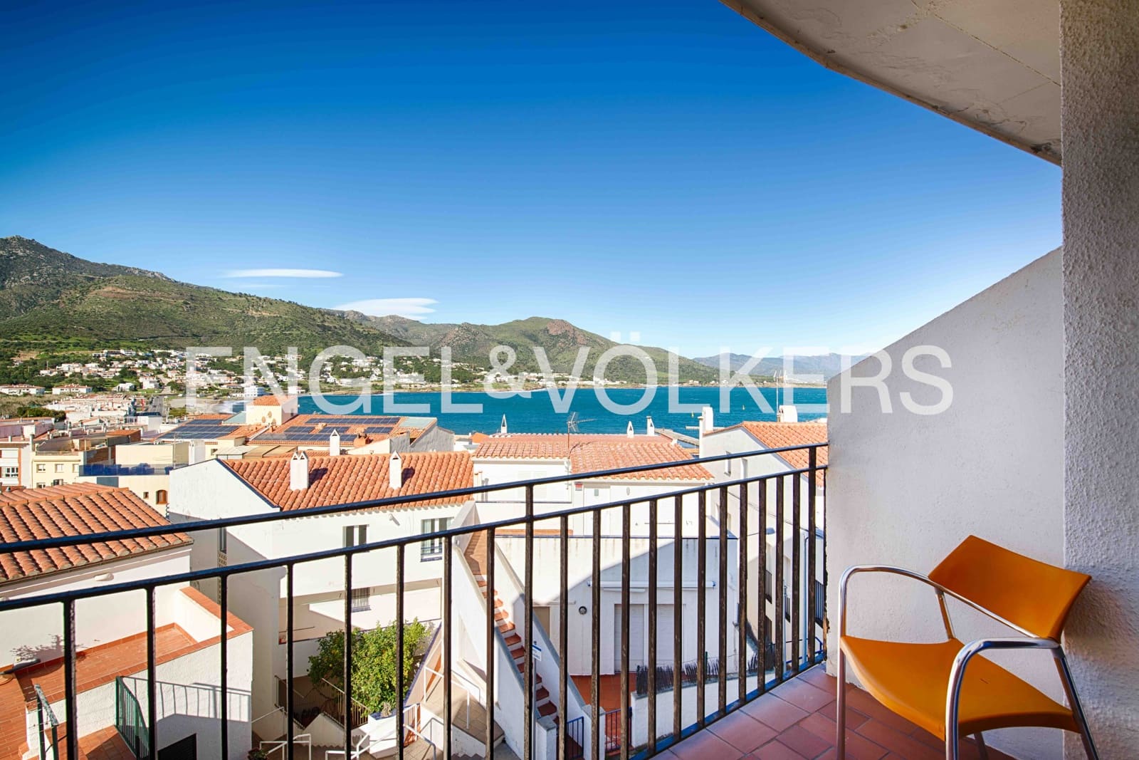 18 soveværelse Rækkehus til salg i El Port de la Selva - € 1.500.000 (Ref: 9005642)