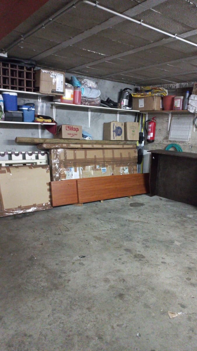 Garage til salg i Cadaques - € 195.000 (Ref: 9005643)