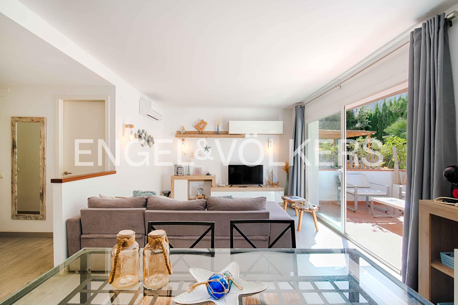 2 soveværelse Lejlighed til salg i Cadaques - € 465.000 (Ref: 9005644)