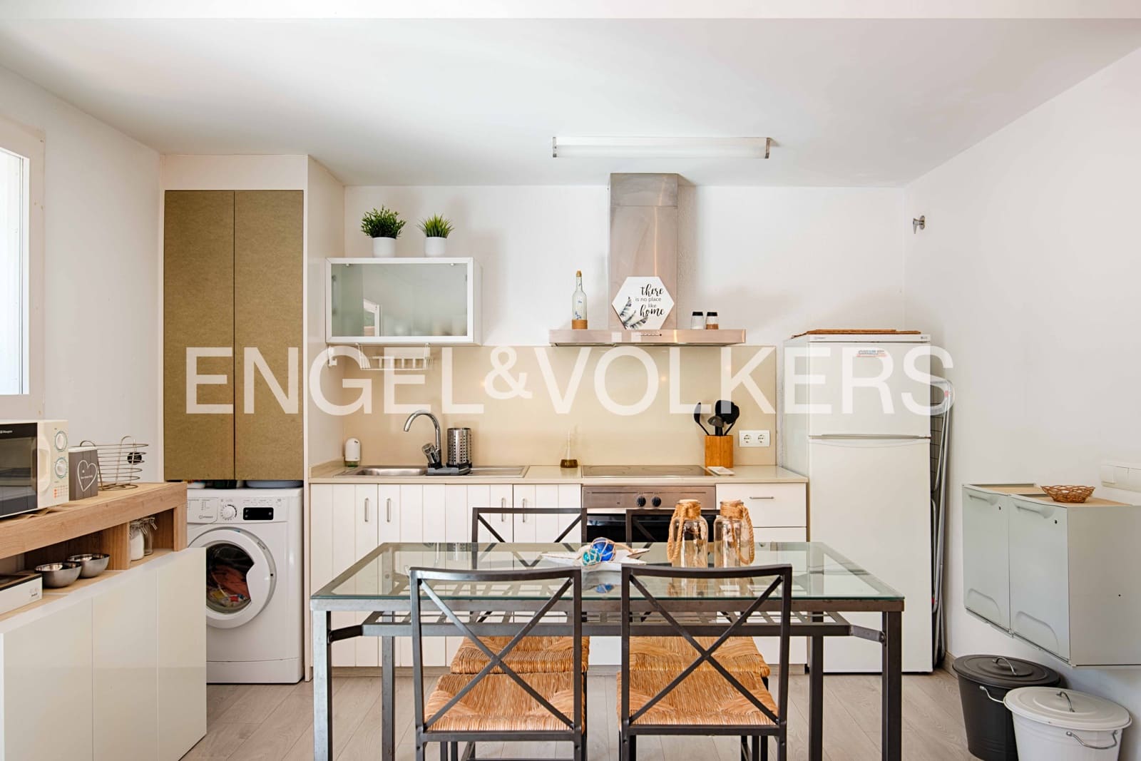 2 soveværelse Lejlighed til salg i Cadaques - € 465.000 (Ref: 9005644)