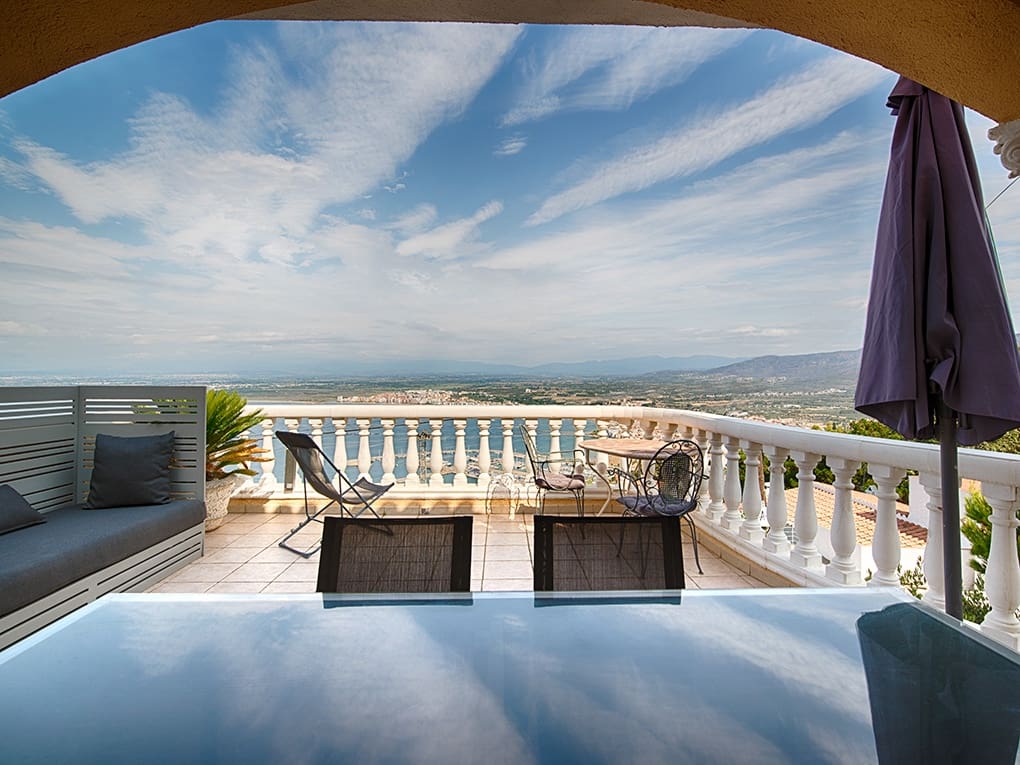 3 sypialnia Willa na sprzedaż w Roses z basenem garażem - 535 000 € (Ref: 9005646)