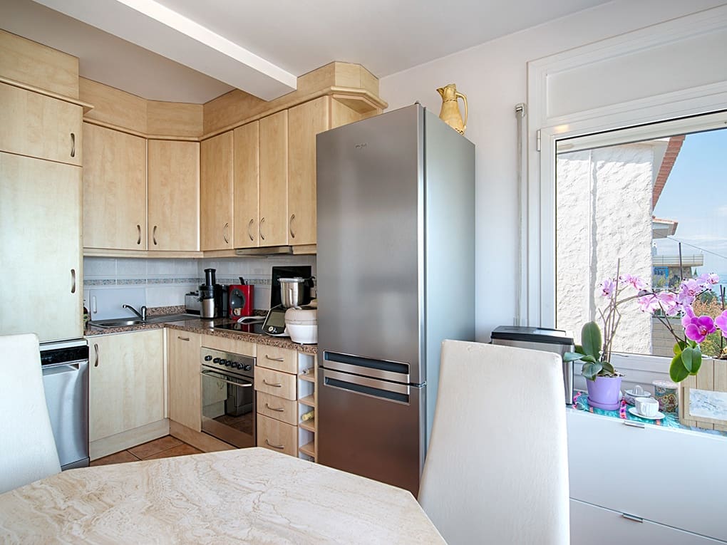 3 sypialnia Willa na sprzedaż w Roses z basenem garażem - 535 000 € (Ref: 9005646)