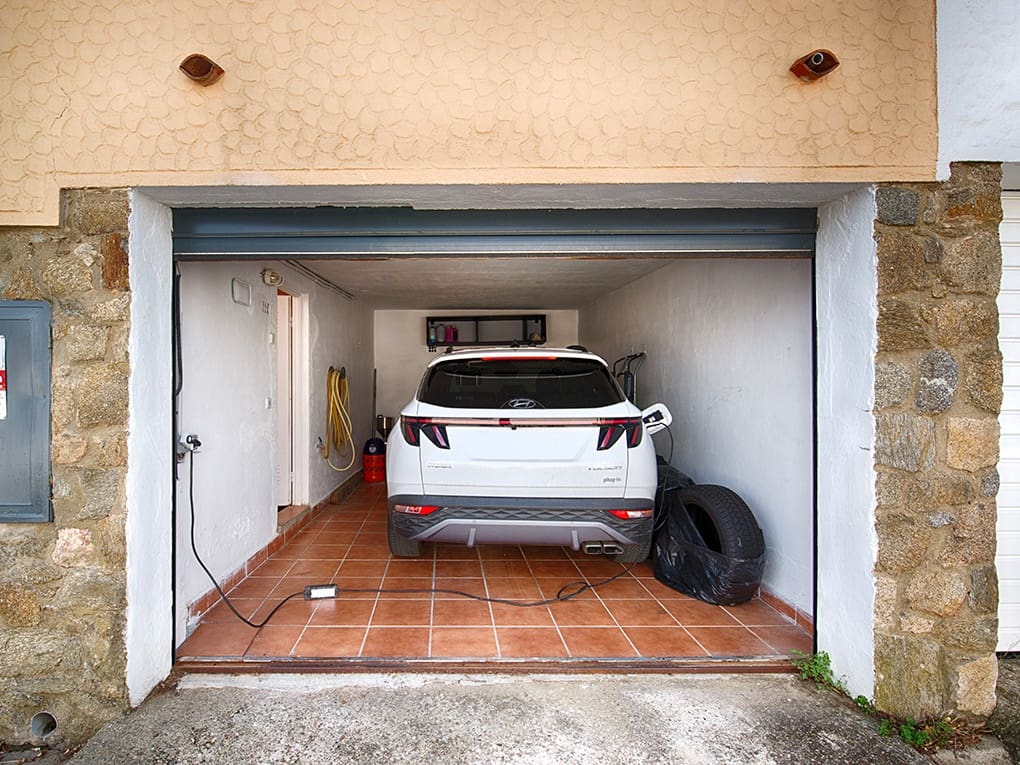 3 sypialnia Willa na sprzedaż w Roses z basenem garażem - 535 000 € (Ref: 9005646)