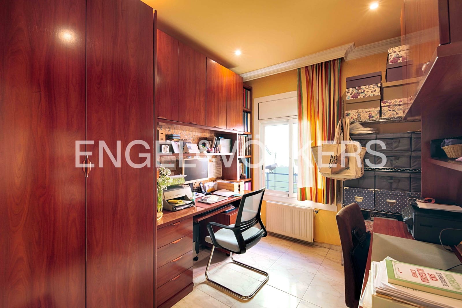 5 soveværelse Rækkehus til salg i Castello d'Empuries med garage - € 390.000 (Ref: 9005648)