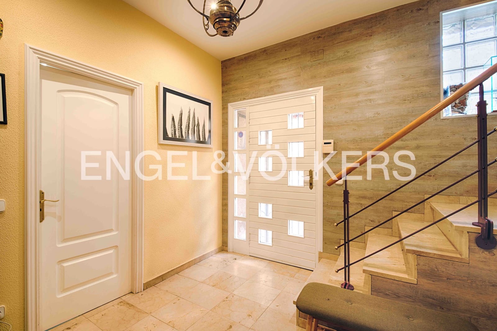 5 soveværelse Rækkehus til salg i Castello d'Empuries med garage - € 390.000 (Ref: 9005648)