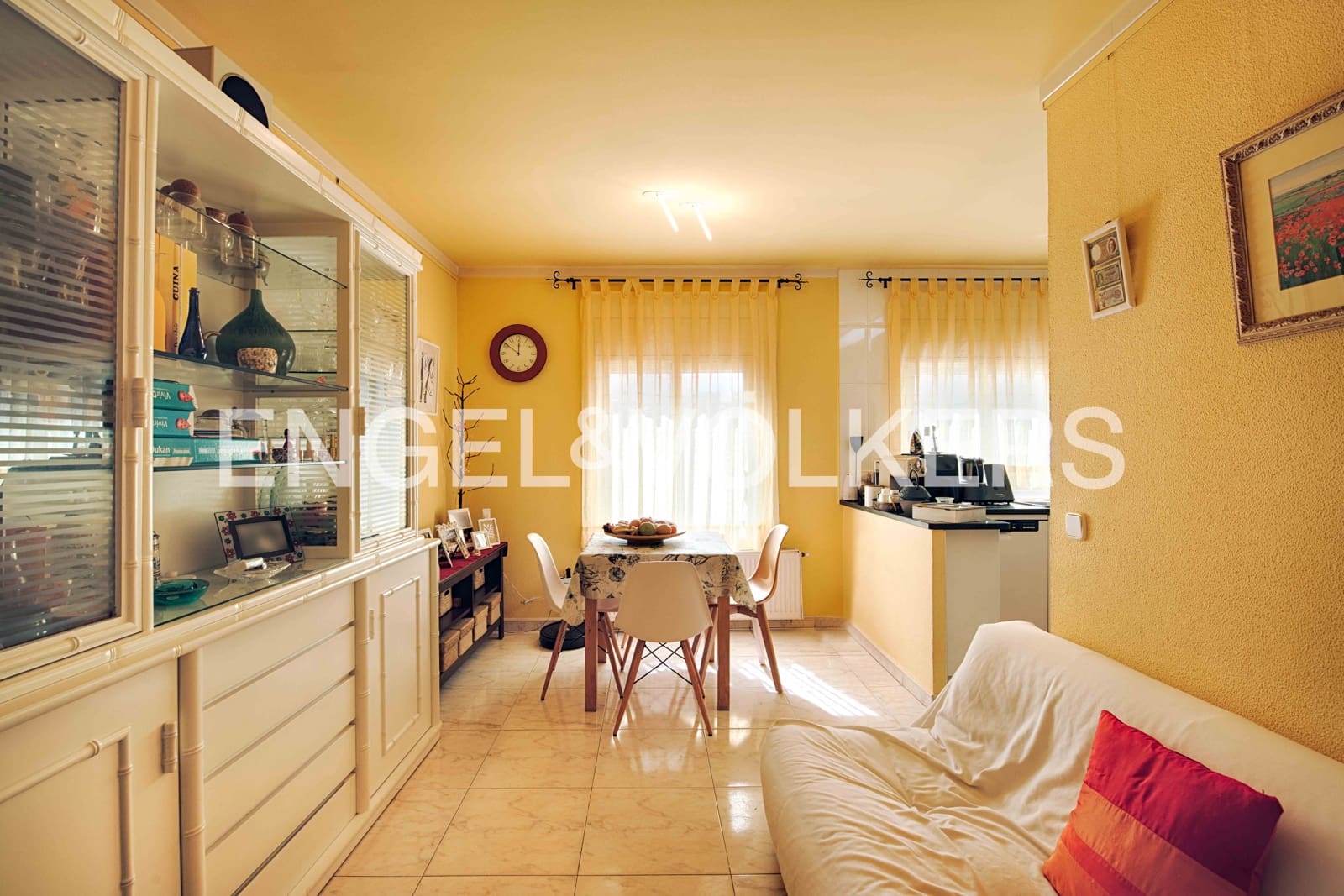 5 soveværelse Rækkehus til salg i Castello d'Empuries med garage - € 390.000 (Ref: 9005648)