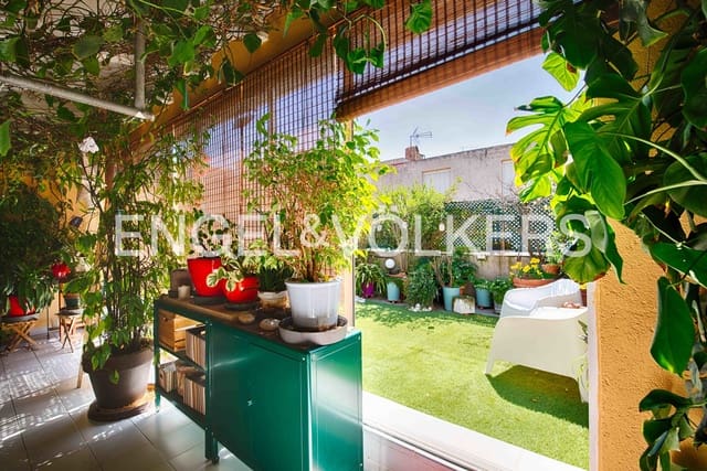Adosado de 5 habitaciones en Castelló d'Empúries en venta con garaje - 350.000 € (Ref: 9005648)