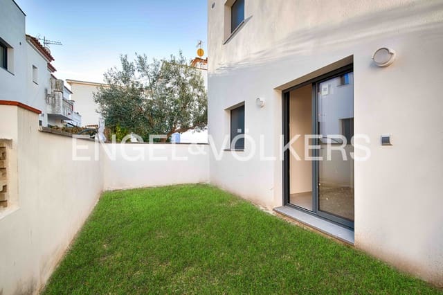 2 soverom Rekkehus til salgs i Empuriabrava, Castelló d'Empúries med garasje - € 299 000 (Ref: 9005649)