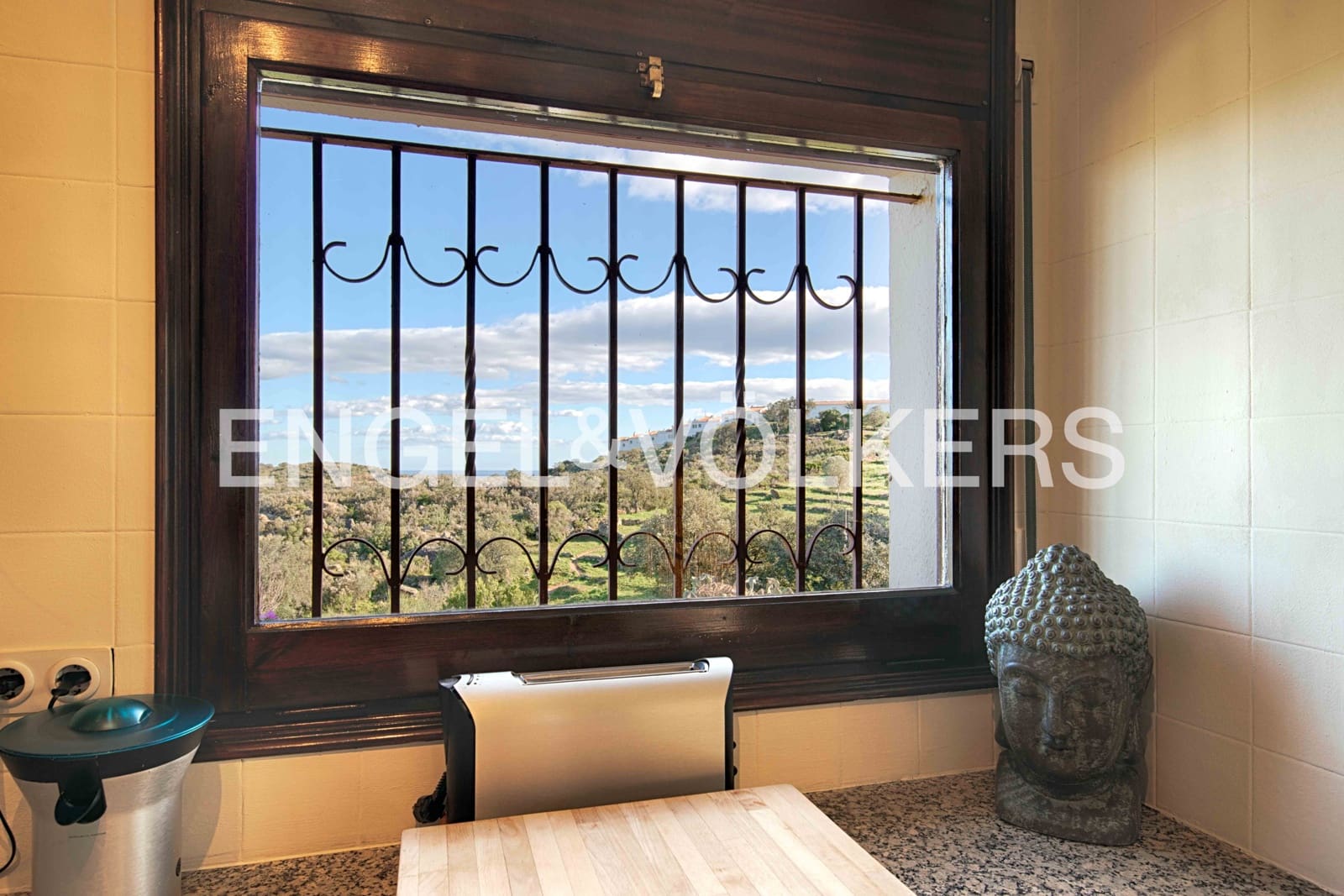 6 soverom Villa til salgs i Roses med svømmebasseng garasje - € 785 000 (Ref: 9005652)