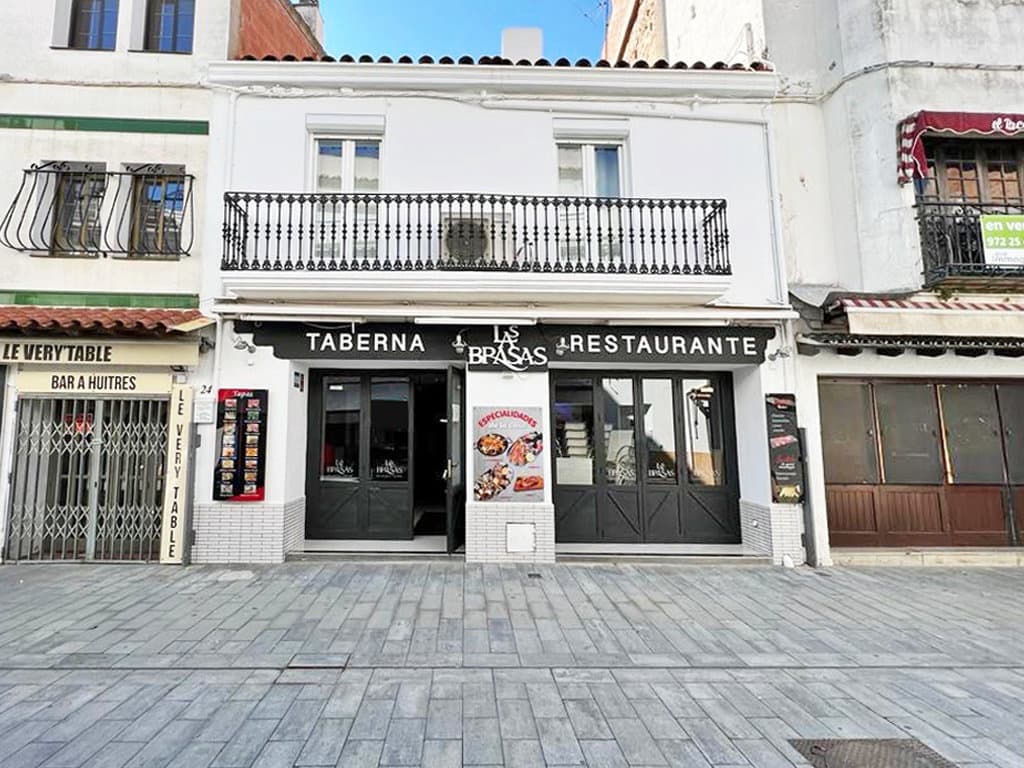 Local Commercial à vendre à Roses - 435 000 € (Ref: 9005656)