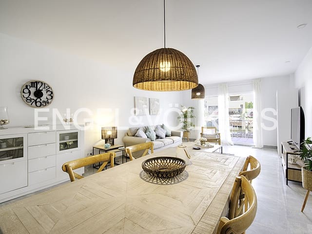 3 soveværelse Byhus til salg i Empuriabrava, Castelló d'Empúries med garage - € 465.000 (Ref: 9005661)