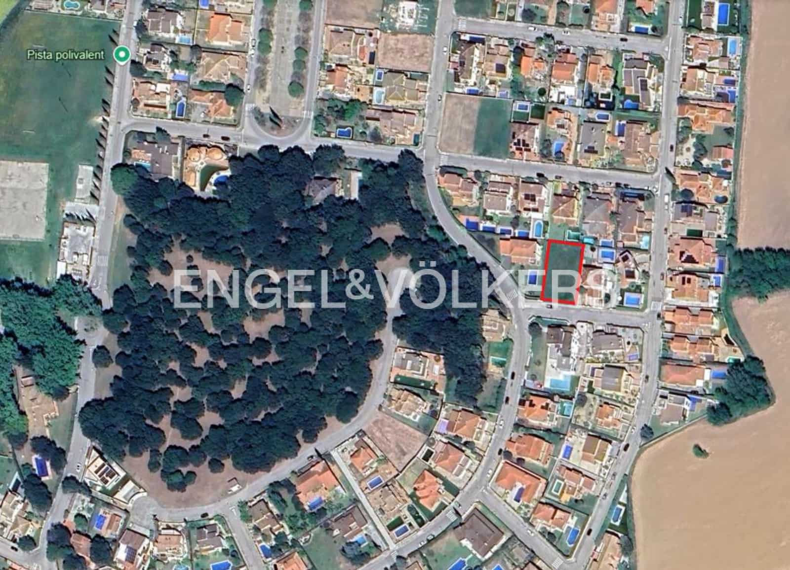 Grunde uden byggetilladelser til salg i Avinyonet de Puigventos - € 105.000 (Ref: 9005663)