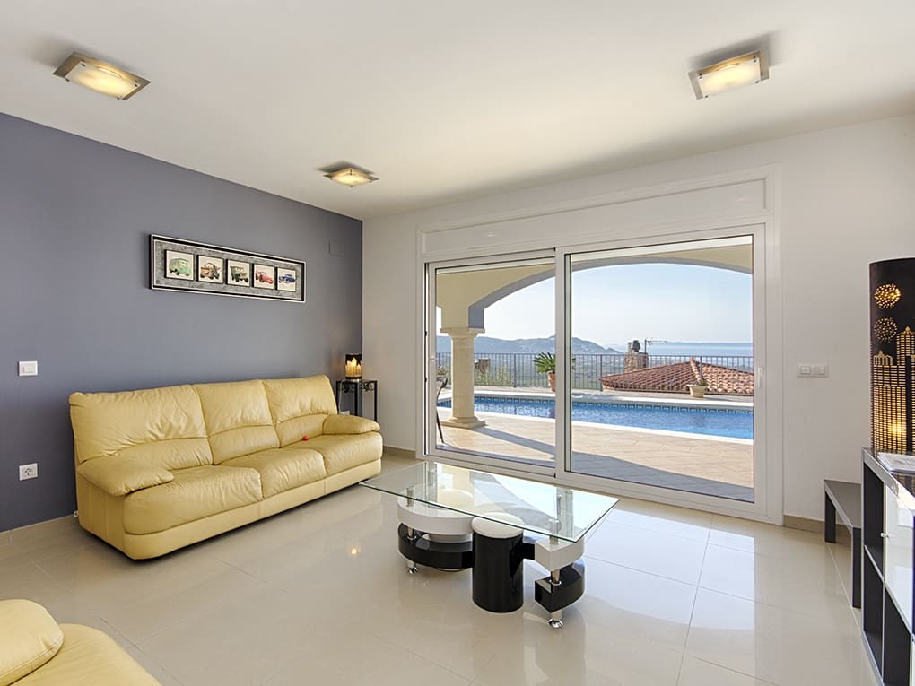 6 soveværelse Villa til salg i Roses med swimmingpool garage - € 890.000 (Ref: 9005667)