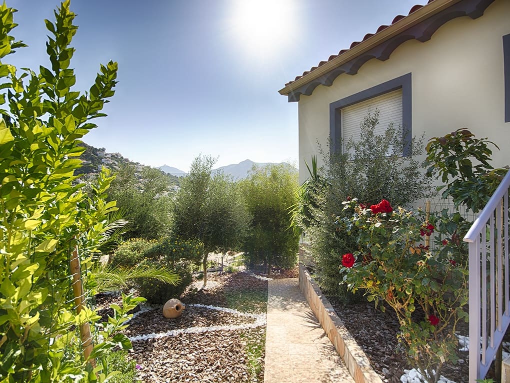 6 soveværelse Villa til salg i Roses med swimmingpool garage - € 890.000 (Ref: 9005667)