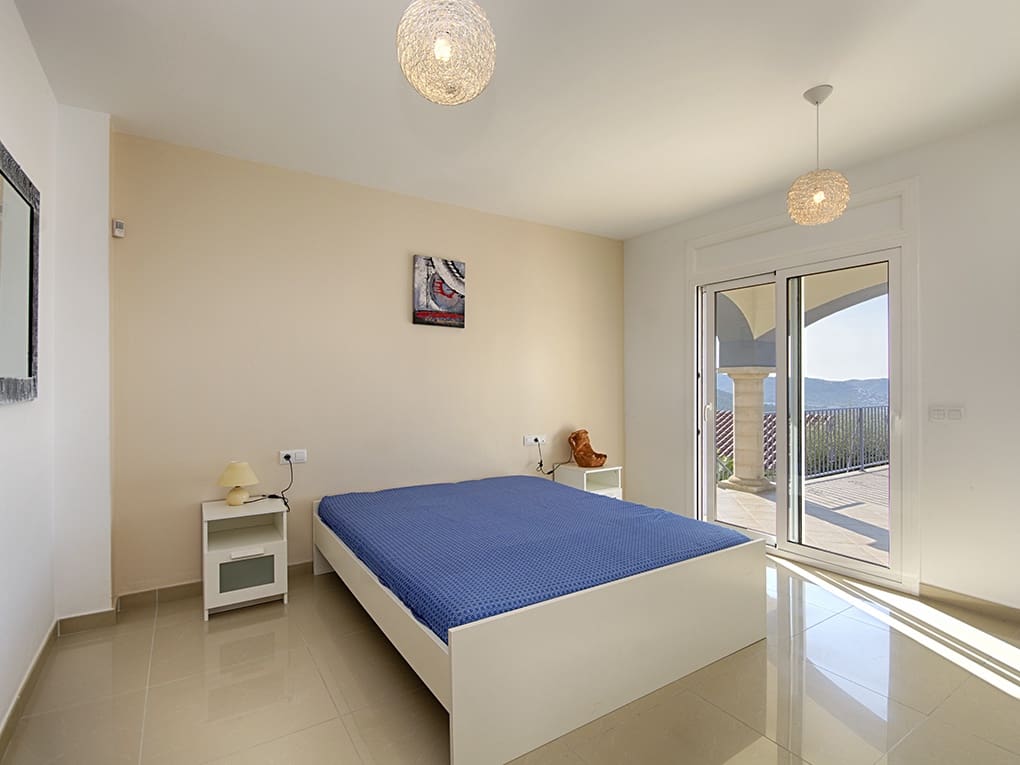 6 soveværelse Villa til salg i Roses med swimmingpool garage - € 890.000 (Ref: 9005667)