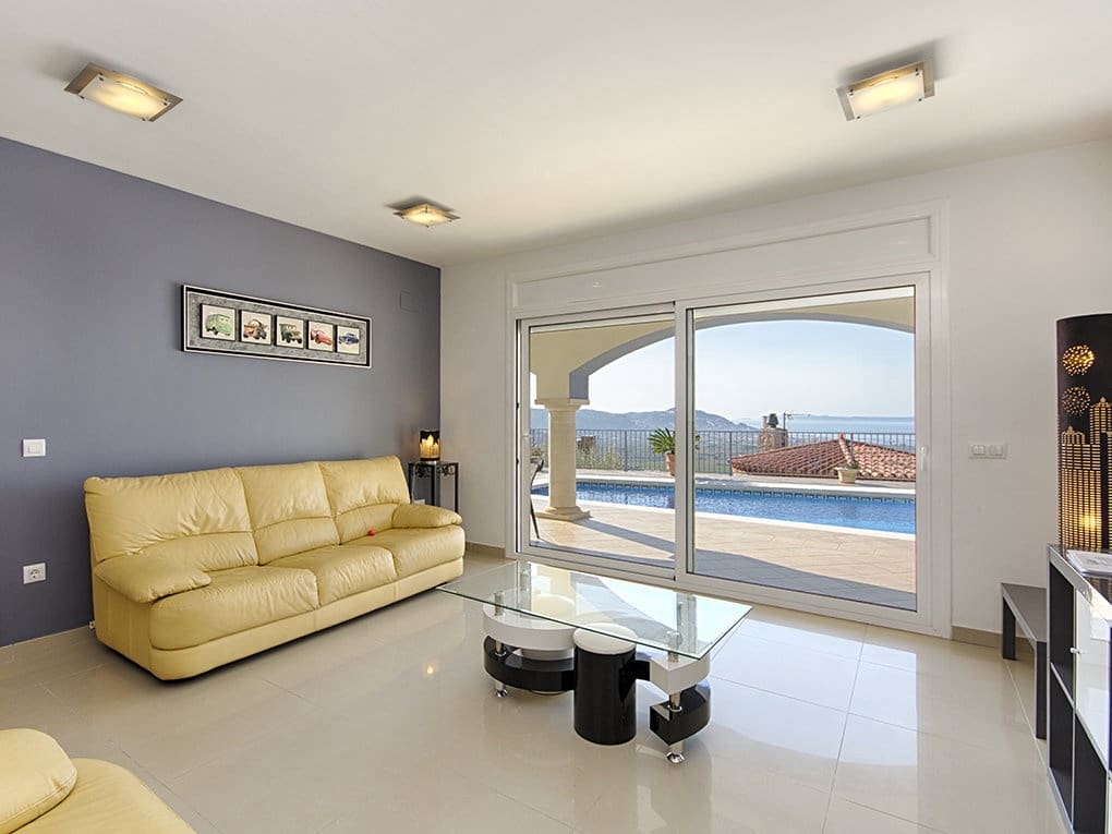 6 quarto Moradia para venda em El Mas Fumats com piscina garagem - 890 000 € (Ref: 9005667)