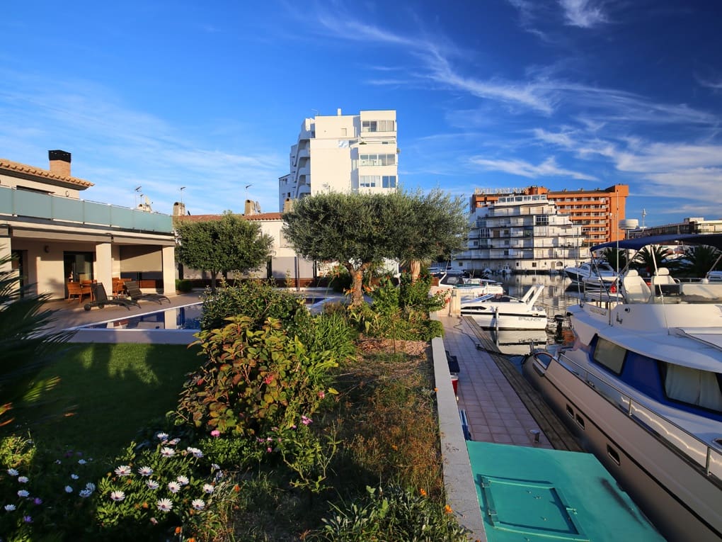 5 soveværelse Villa til salg i Roses med swimmingpool garage - € 1.900.000 (Ref: 9005668)