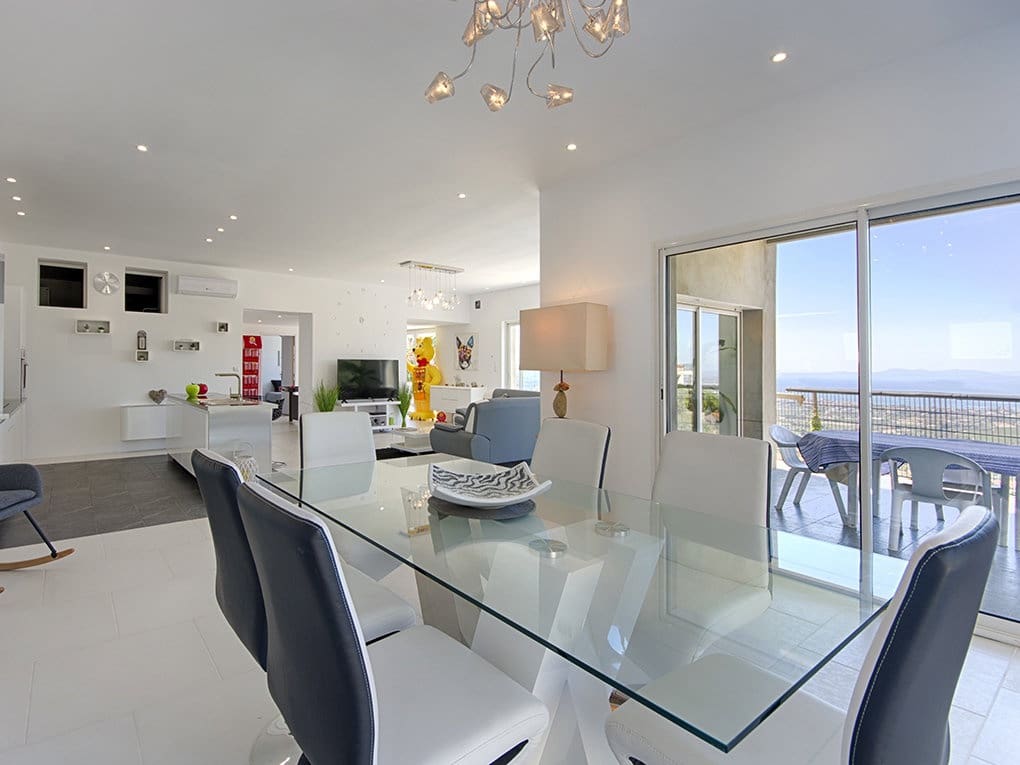 5 sovrum Villa till salu i El Mas Fumats med pool garage - 790 000 € (Ref: 9005672)