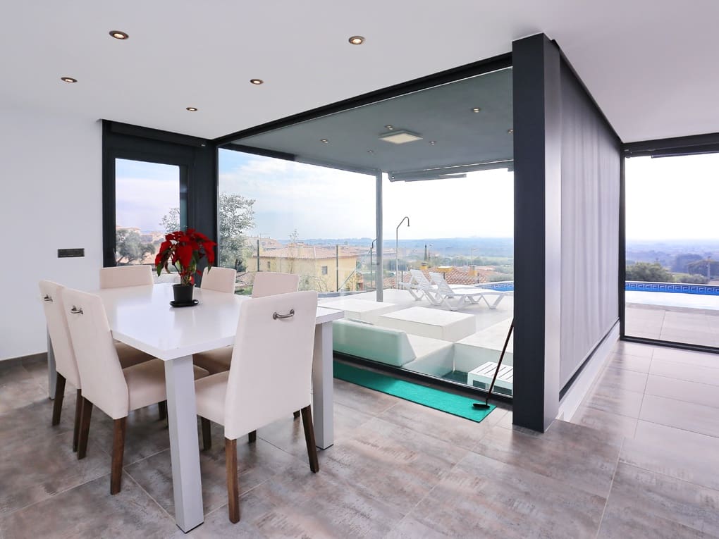 4 soveværelse Villa til salg i Palau-saverdera med swimmingpool garage - € 1.295.000 (Ref: 9005674)