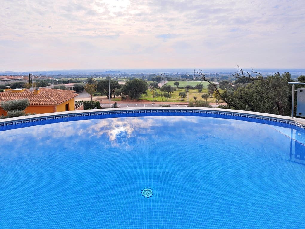 4 sovrum Villa till salu i Palau-saverdera med pool garage - 1 390 000 € (Ref: 9005674)