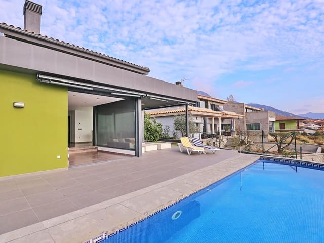 4 sypialnia Willa na sprzedaż w Palau-saverdera z basenem garażem - 1 390 000 € (Ref: 9005674)