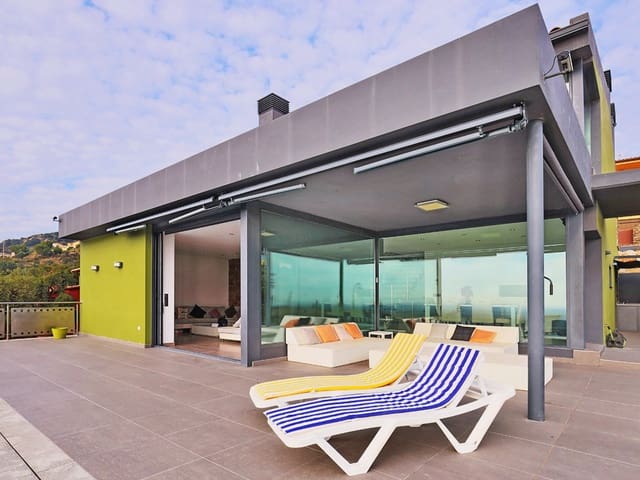 4 sypialnia Willa na sprzedaż w Palau-saverdera z basenem garażem - 1 390 000 € (Ref: 9005674)