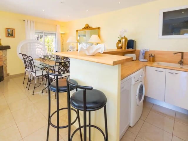 4 quarto Moradia para venda em Roses com piscina garagem - 859 000 € (Ref: 9005679)