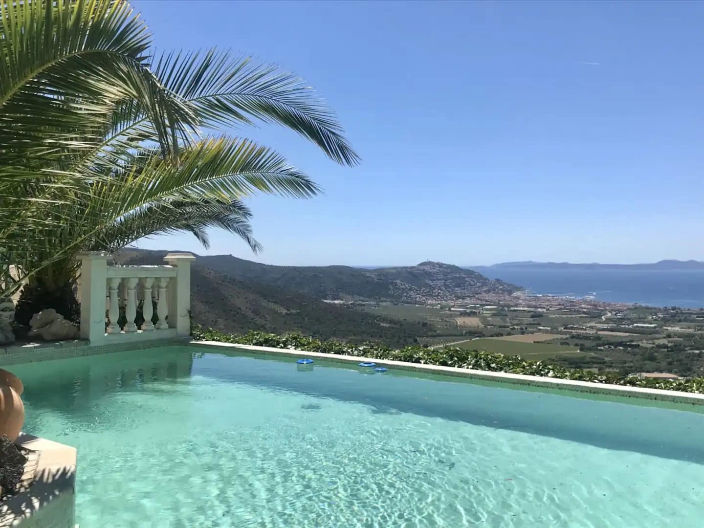 4 bedroom Villa for sale in El Mas Fumats with pool garage - € 859,000 (Ref: 9005679)