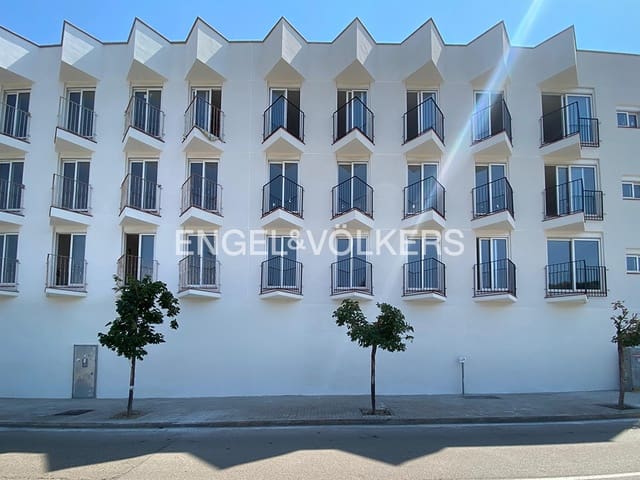3 soveværelse Lejlighed til salg i Llançà med garage - € 246.500 (Ref: 9005682)