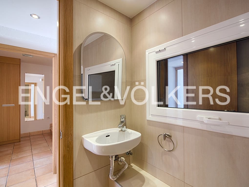 3 soveværelse Lejlighed til salg i El Mas Fumats med swimmingpool garage - € 665.000 (Ref: 9005685)