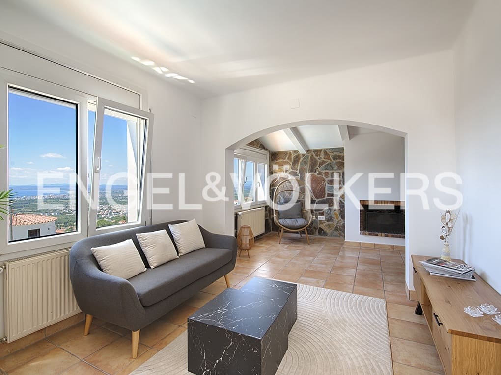 3 soveværelse Lejlighed til salg i El Mas Fumats med swimmingpool garage - € 665.000 (Ref: 9005685)