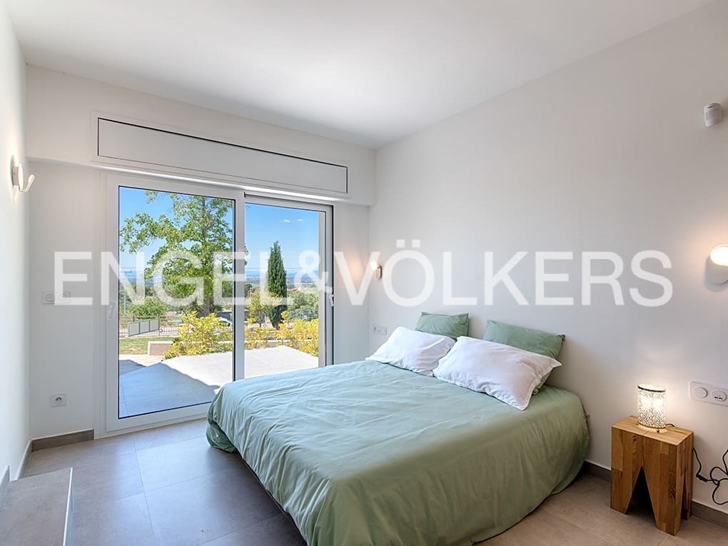 4 chambre Villa/Maison à vendre à Pau avec piscine - 755 000 € (Ref: 9005689)