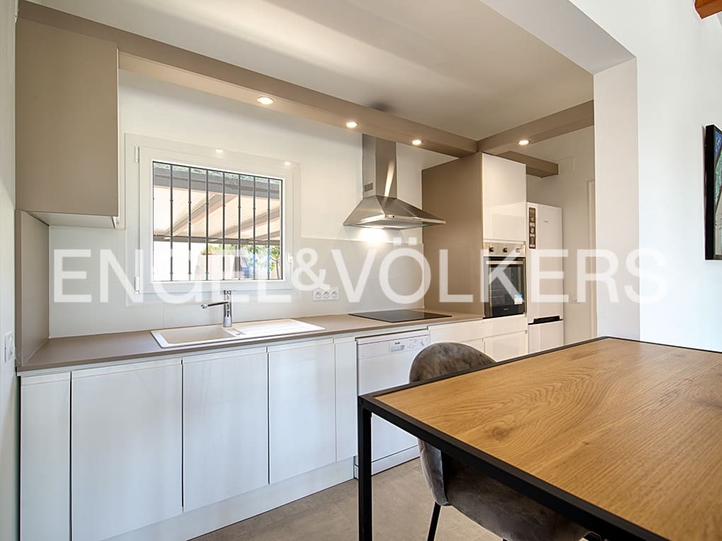 4 chambre Villa/Maison à vendre à Pau avec piscine - 755 000 € (Ref: 9005689)