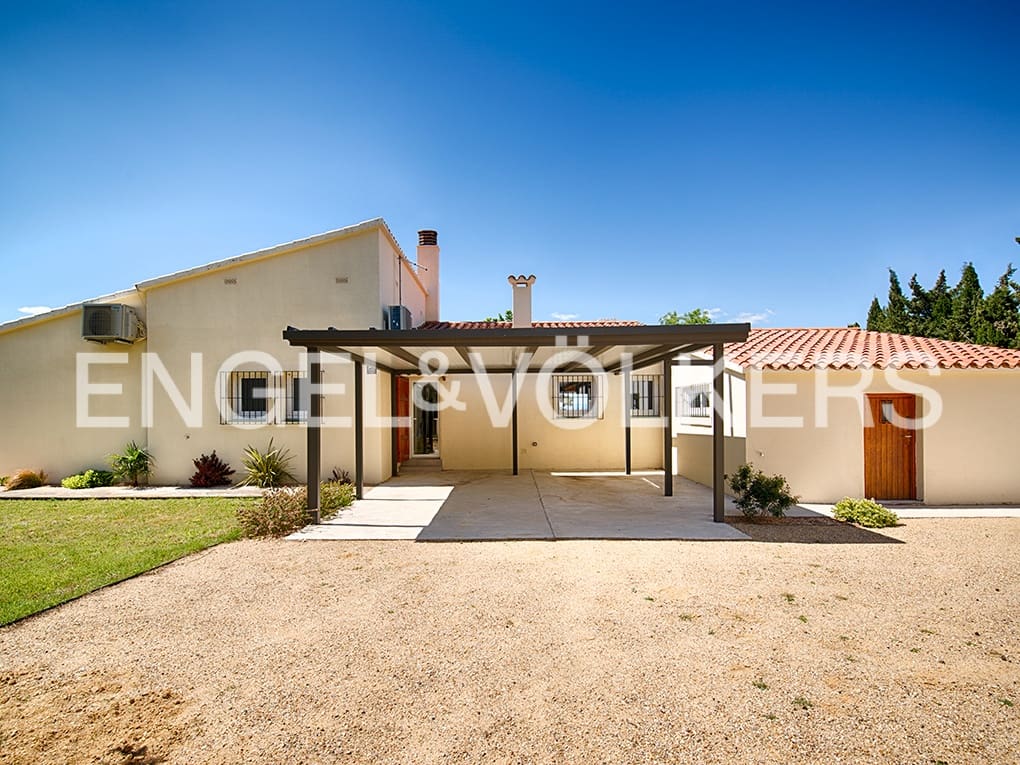 4 chambre Villa/Maison à vendre à Pau avec piscine - 755 000 € (Ref: 9005689)