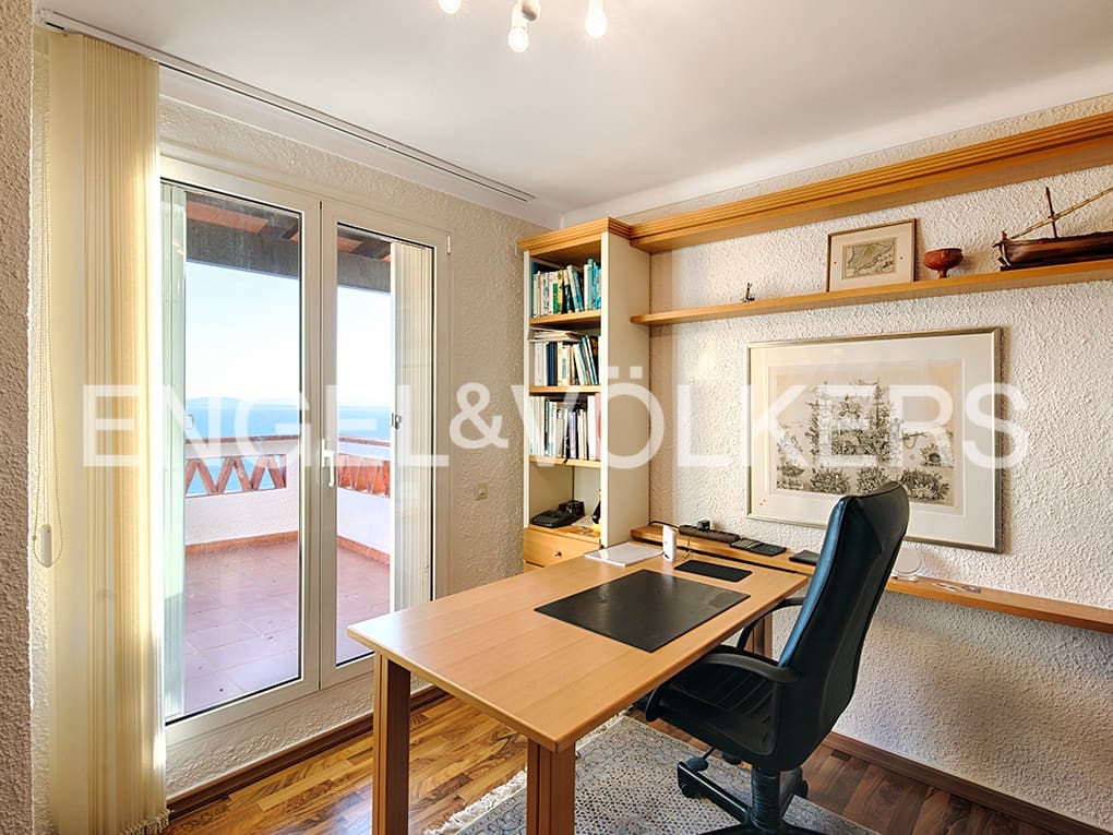 4 soveværelse Villa til salg i Roses med swimmingpool garage - € 1.395.000 (Ref: 9005694)