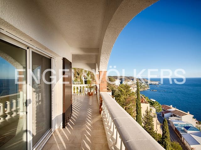 4 slaapkamer Villa te koop in Roses met zwembad garage - € 1.295.000 (Ref: 9005694)