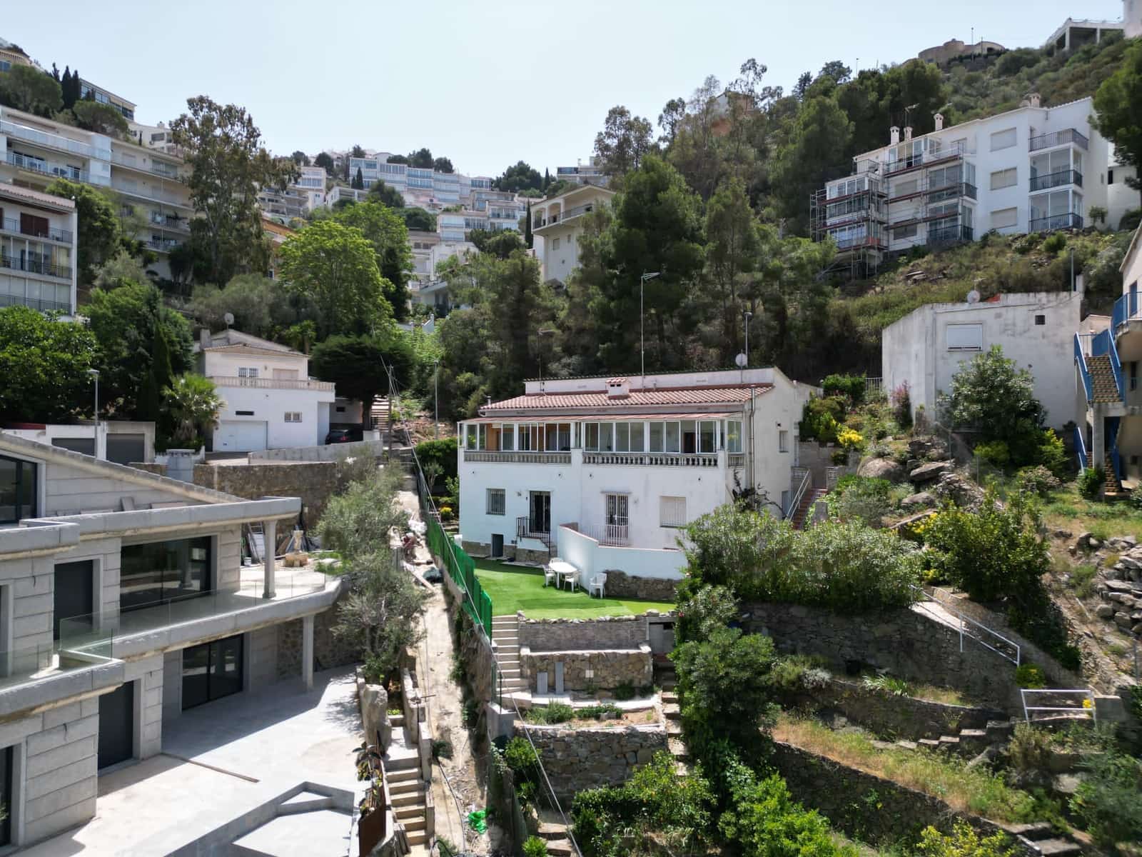 3 soveværelse Rækkehus til salg i Roses med garage - € 350.000 (Ref: 9005695)