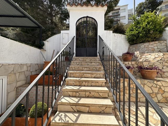 3 soverom Rekkehus til salgs i Roses med garasje - € 350 000 (Ref: 9005695)